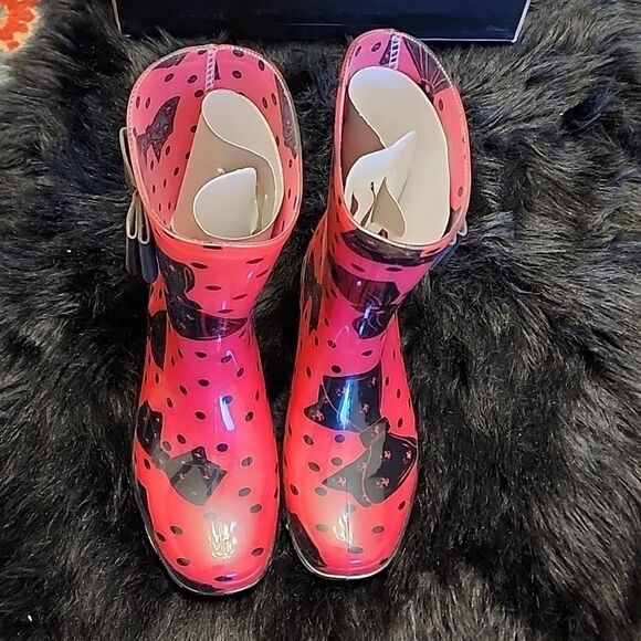 NIB Iron Fist Pink Bowed Over Cropped Rainboot Size 5 - Picture 5 of 8